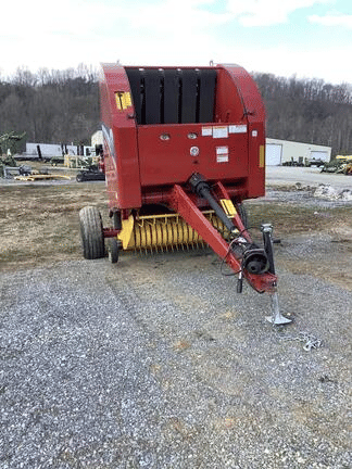 Main image New Holland RB450