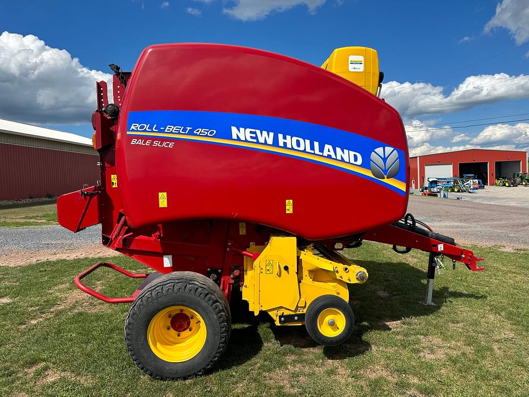 Image of New Holland RB450 Bale Slice Primary image