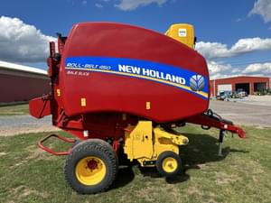 2017 New Holland RB450 Bale Slice Image