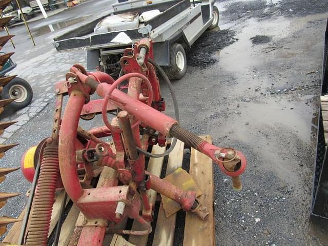 Image of New Holland 450 equipment image 3