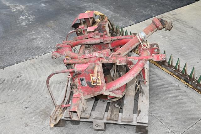 Image of New Holland 450 equipment image 4