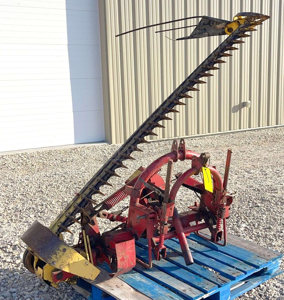 Image of New Holland 451 Primary image
