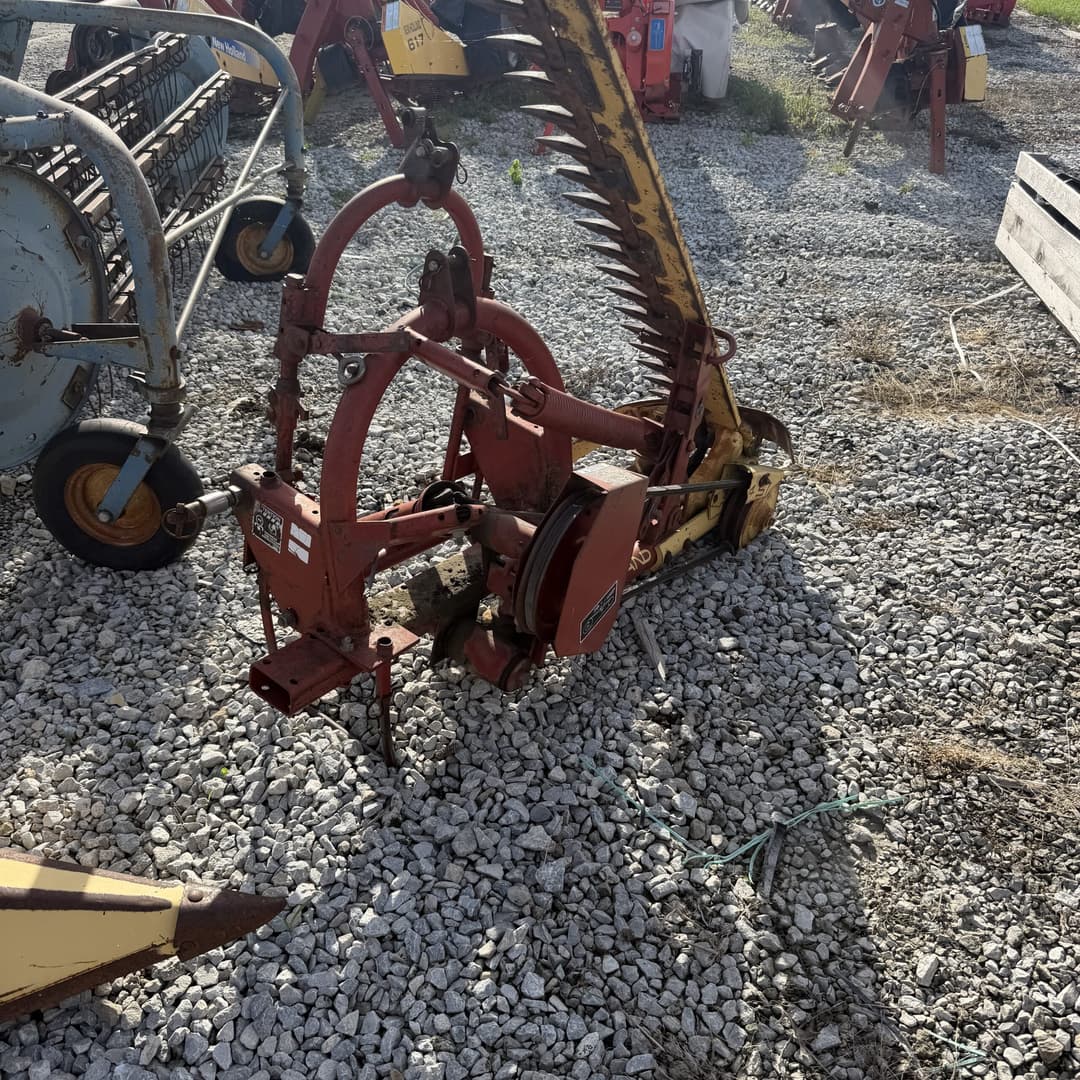 Image of New Holland 451 Image 1