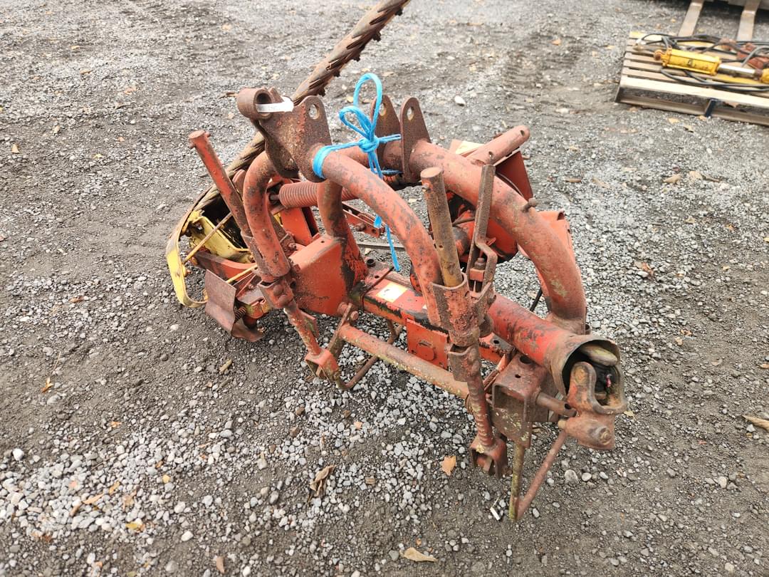 Image of New Holland 451 Image 1