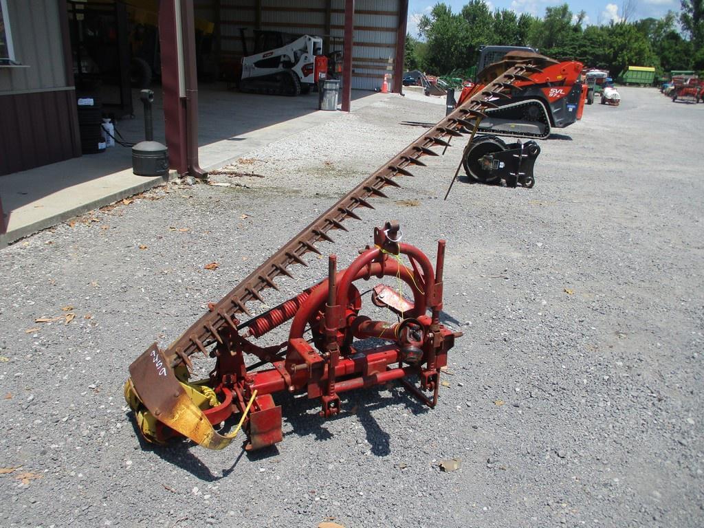 Image of New Holland 451 Image 0