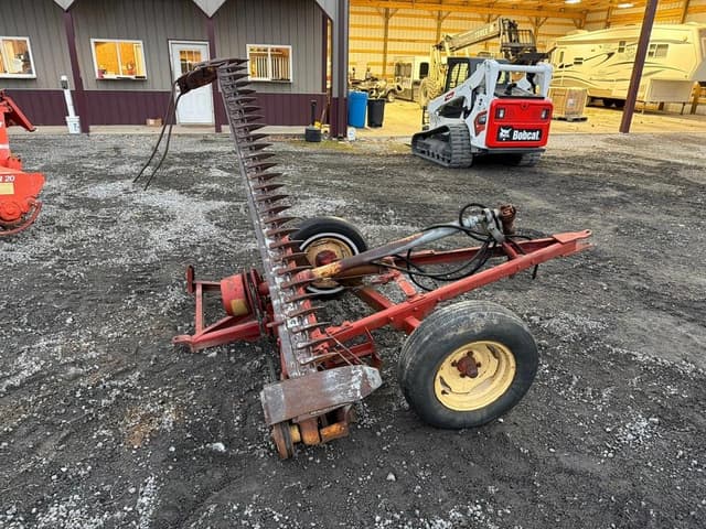 Image of New Holland 455 equipment image 2