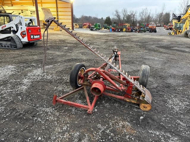 Image of New Holland 455 equipment image 3