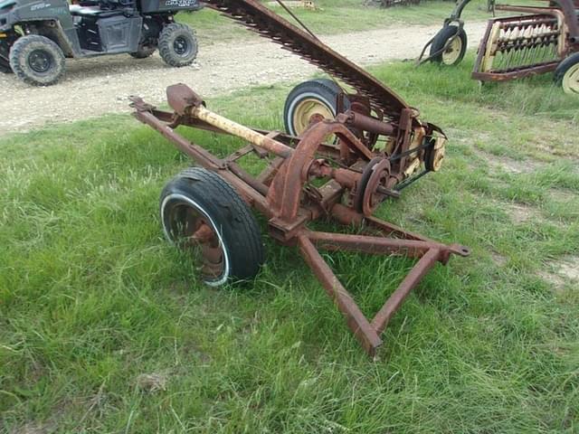 Image of New Holland 455 equipment image 1