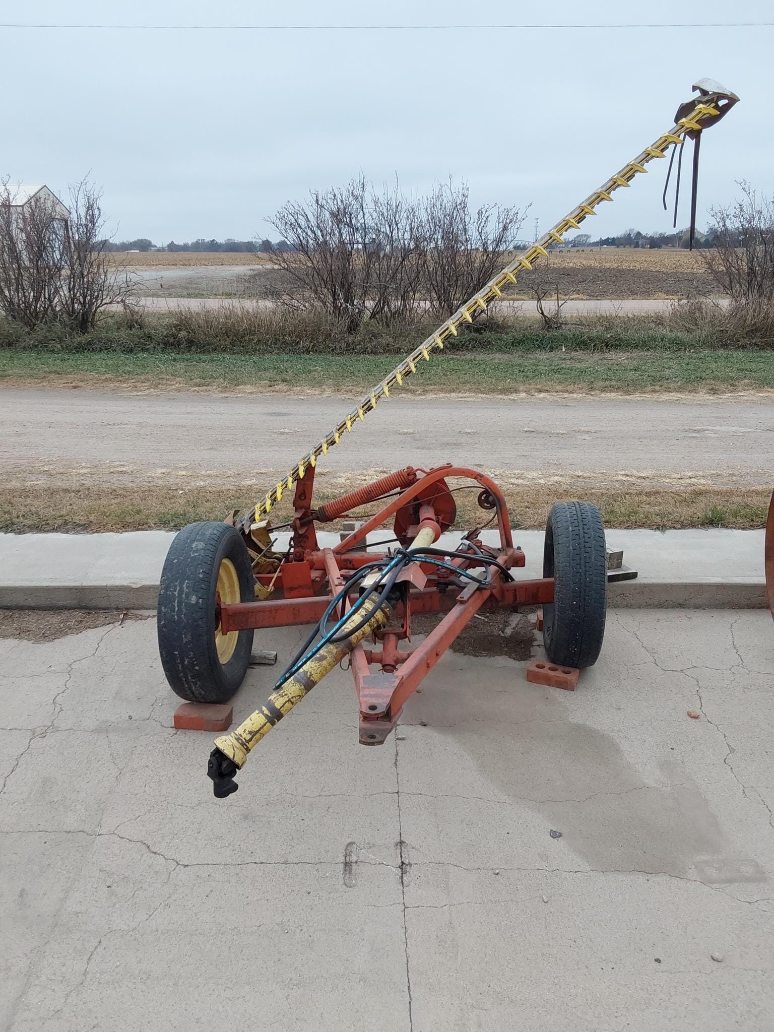 New Holland 456 Equipment Image0