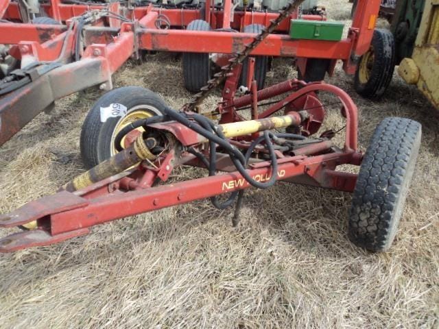 New Holland 456 Equipment Image0