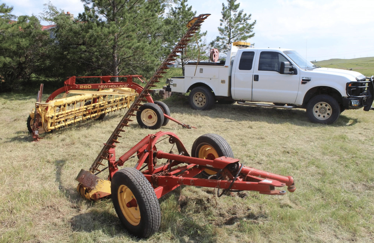 New Holland 456 Equipment Image0