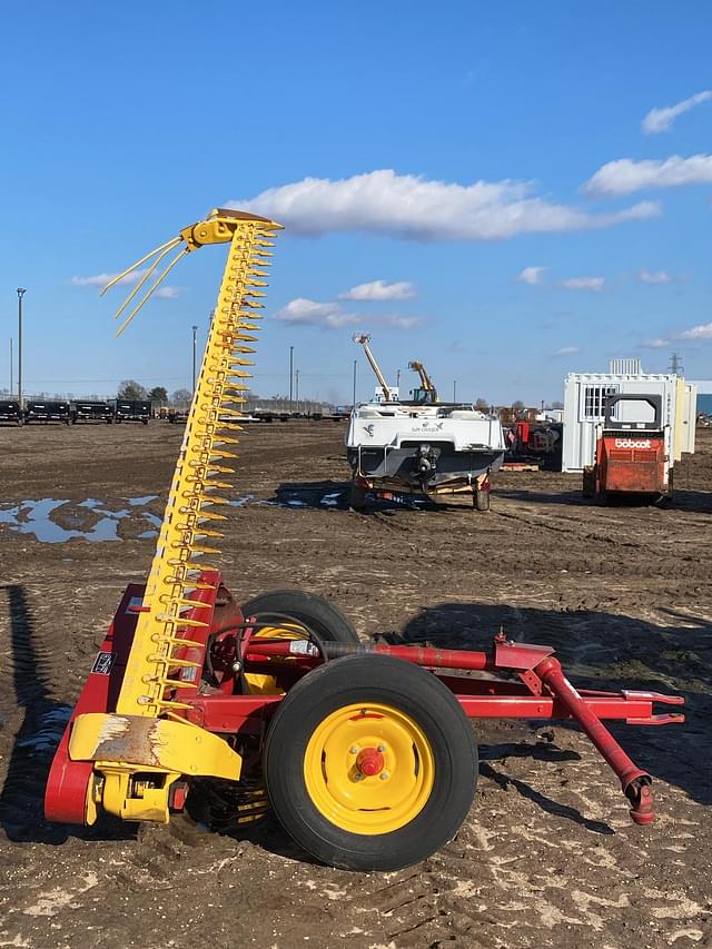 Image of New Holland 456 equipment image 2