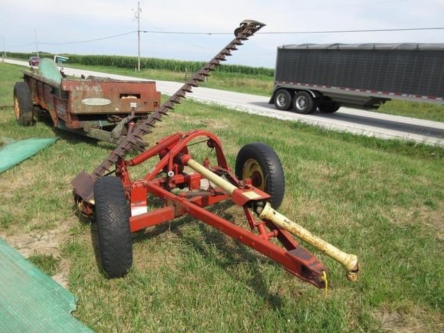 Image of New Holland 456 equipment image 1