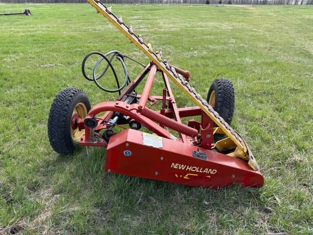 Image of New Holland 456 equipment image 4