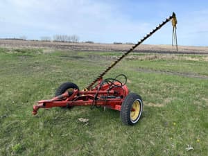 New Holland 456 Image
