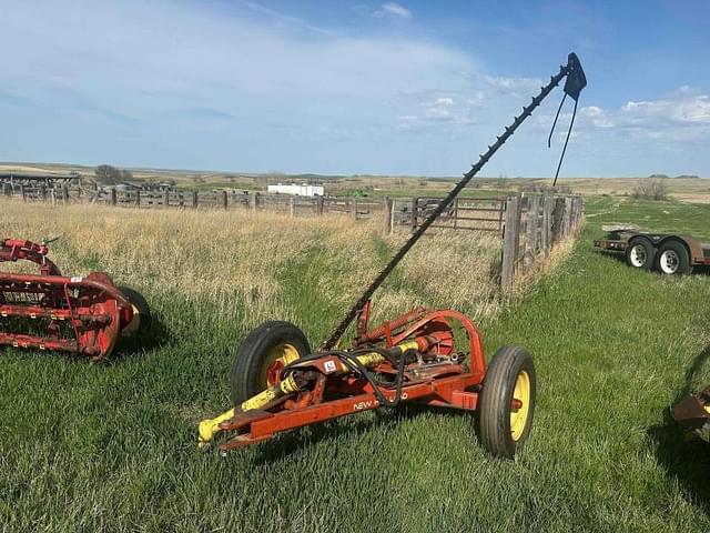Image of New Holland 456 equipment image 4