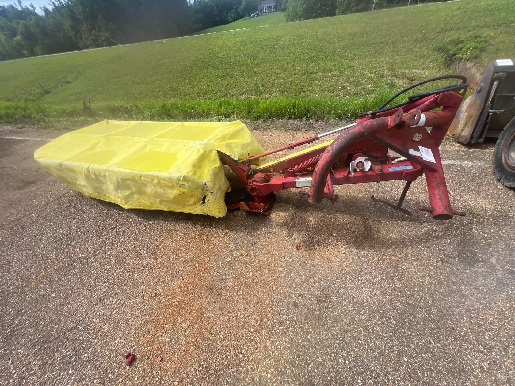 New Holland 462 Equipment Image0