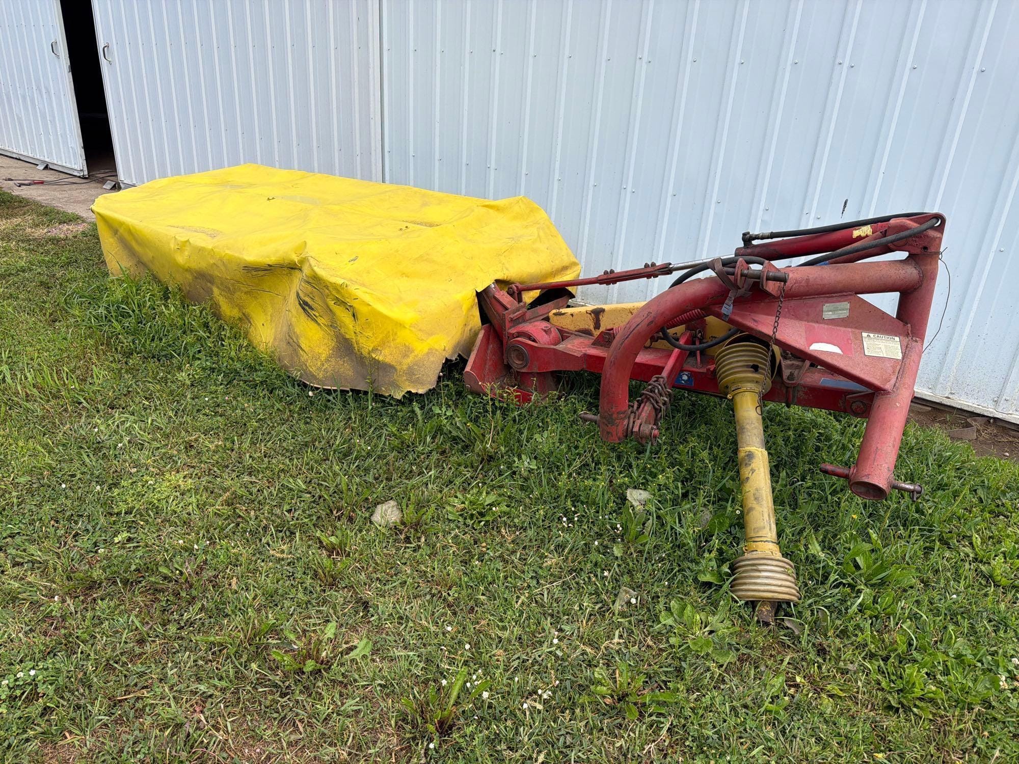 New Holland 462 Equipment Image0