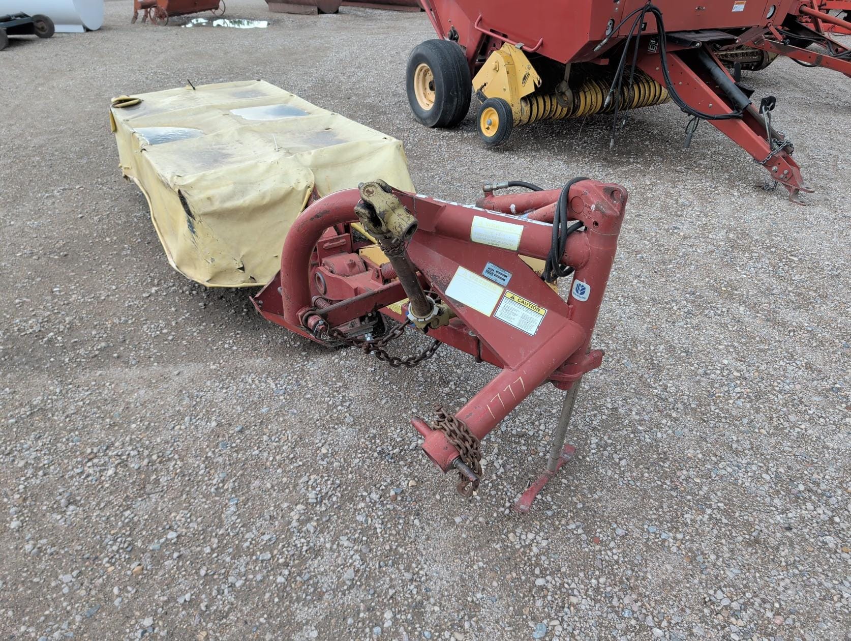 New Holland 462 Equipment Image0