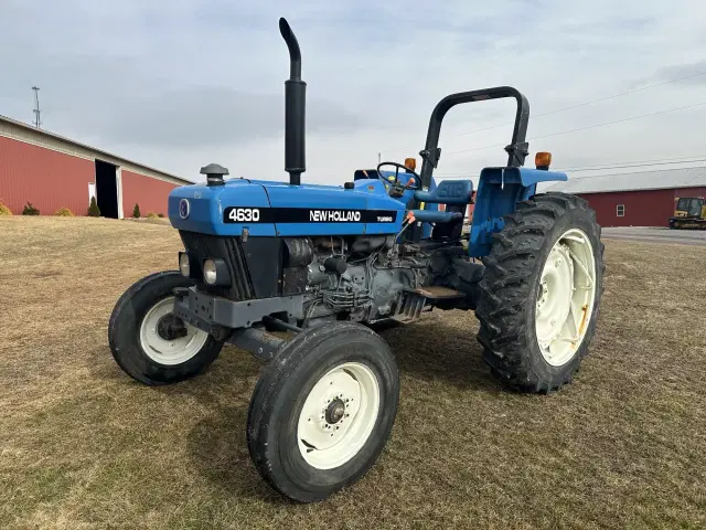 Image of New Holland 4630 equipment image 1
