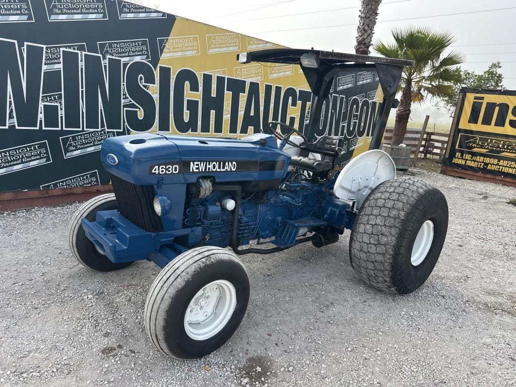 New Holland 4630 Equipment Image0