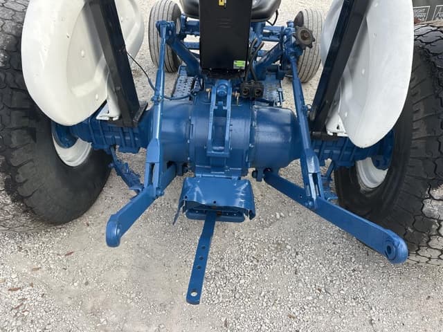 Image of New Holland 4630 equipment image 2