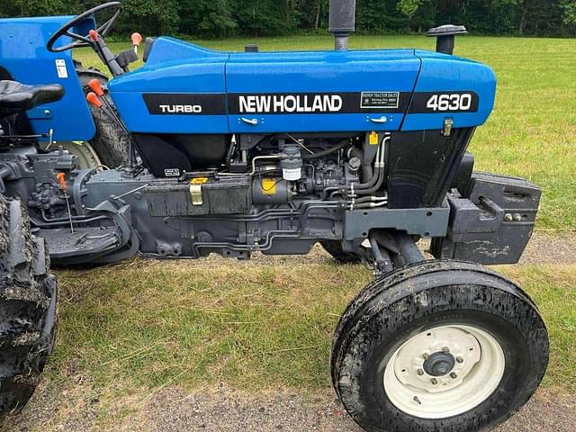 Image of New Holland 4630 equipment image 3