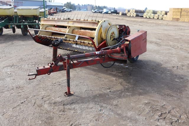 Image of New Holland 467 equipment image 2