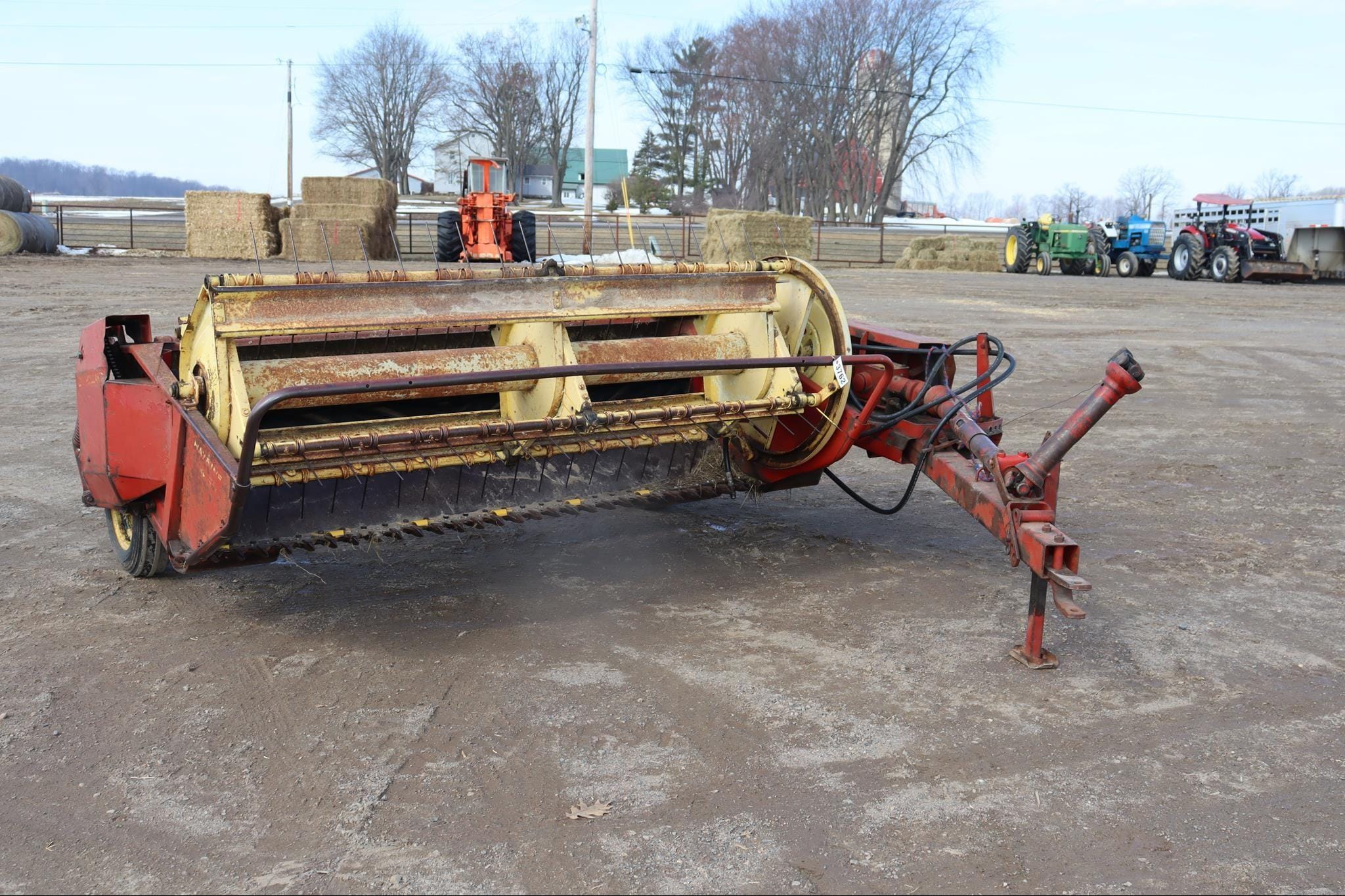 New Holland 467 Equipment Image0