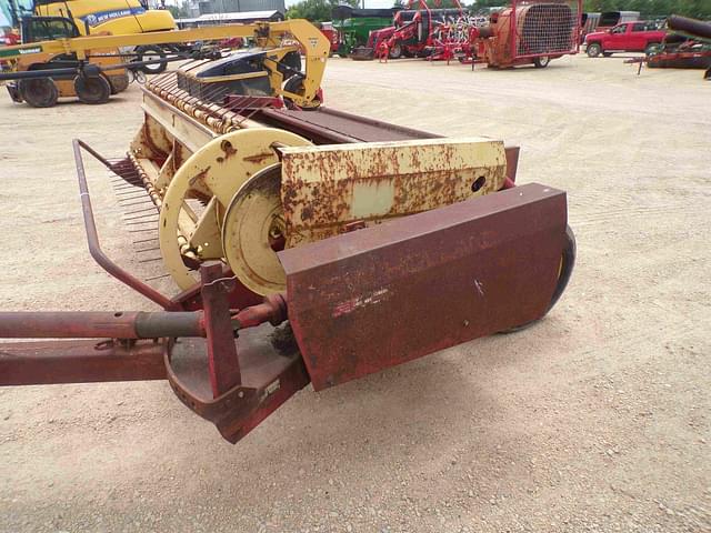 Image of New Holland 467 equipment image 3