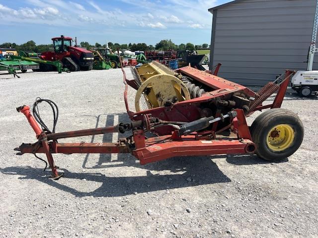 Image of New Holland 469 equipment image 1