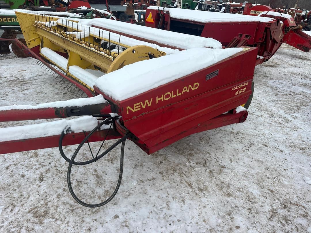 Image of New Holland 469 Image 1