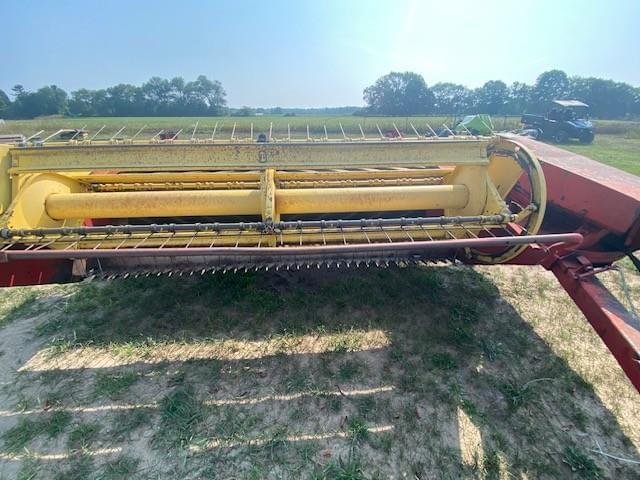 Image of New Holland 469 equipment image 1