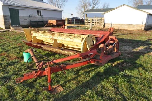 Image of New Holland 469 equipment image 1