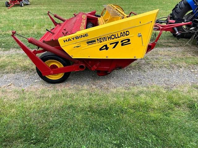 Image of New Holland 472 equipment image 1
