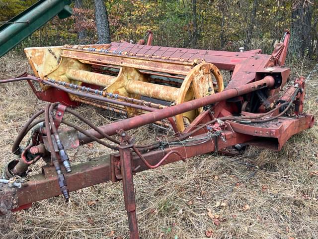 Image of New Holland 472 equipment image 2