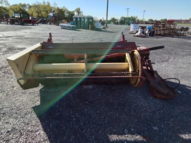 Image of New Holland 472 equipment image 1