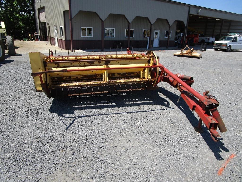 Image of New Holland 472 Primary image