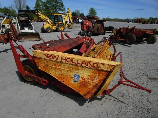 Image of New Holland 472 equipment image 1