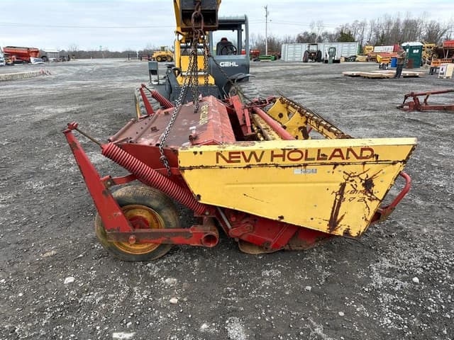 Image of New Holland 472 equipment image 4