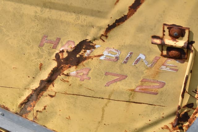 Image of New Holland 472 equipment image 4