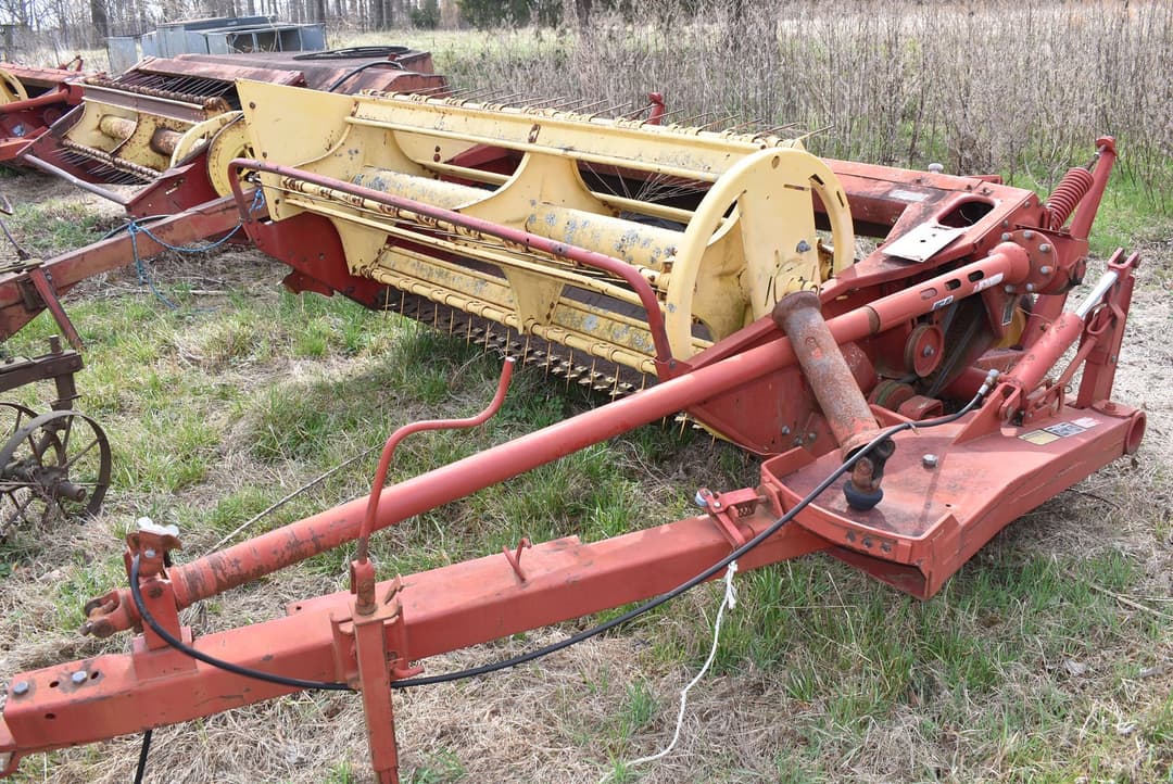 Image of New Holland 472 Primary image