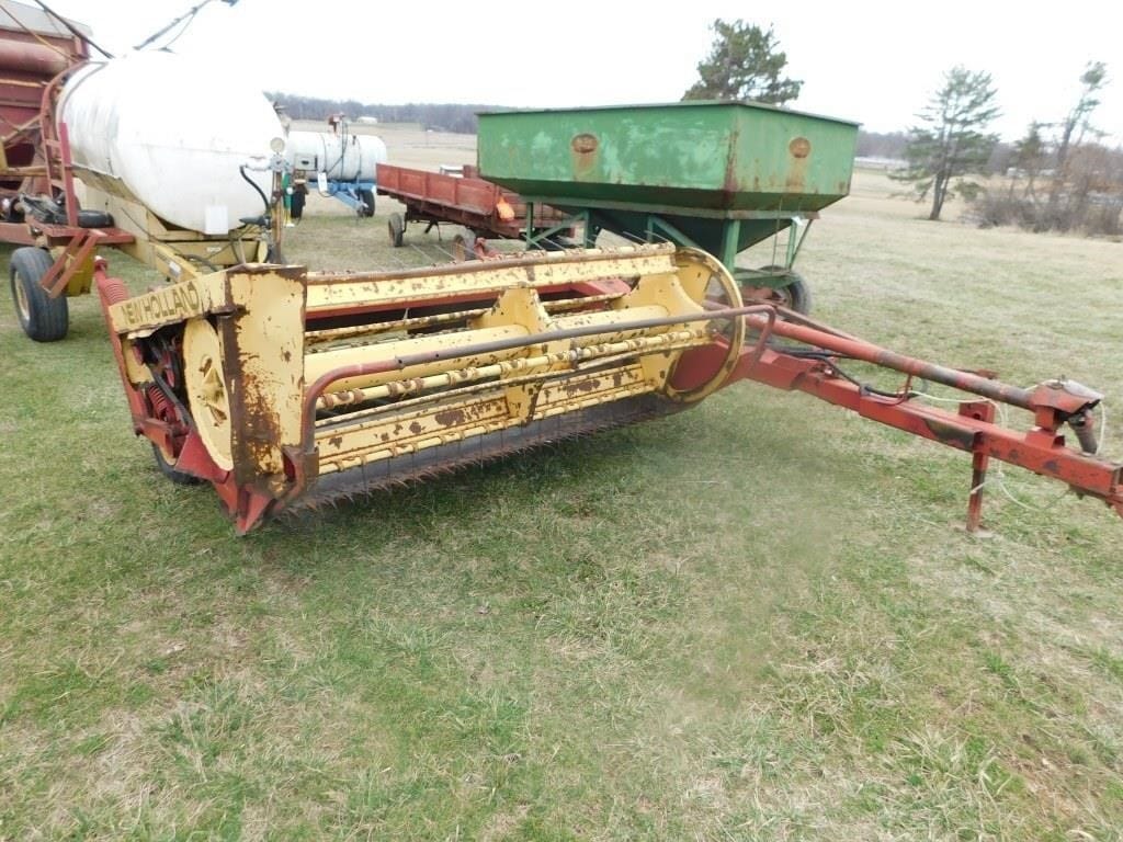New Holland 472 Equipment Image0