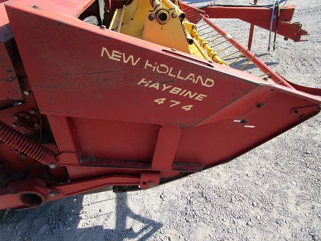 Image of New Holland 474 equipment image 1