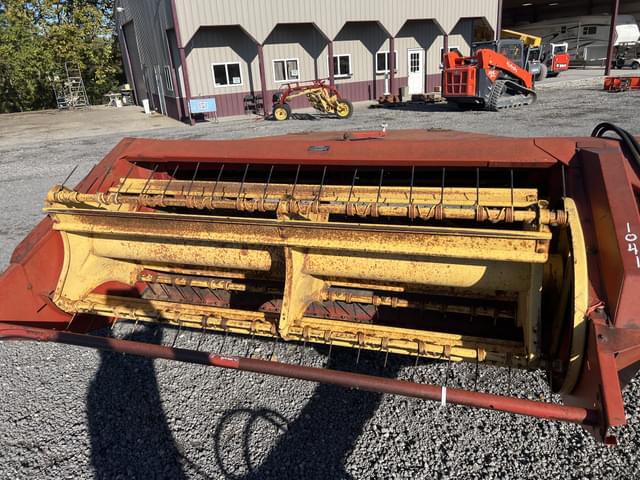 Image of New Holland 474 equipment image 2