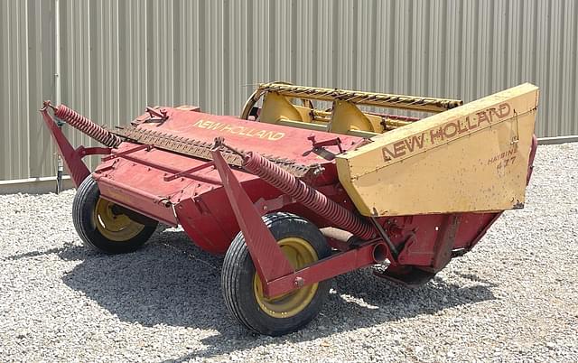 Image of New Holland 477 equipment image 4