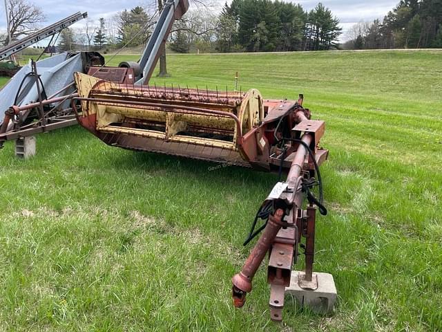 Image of New Holland 477 equipment image 1