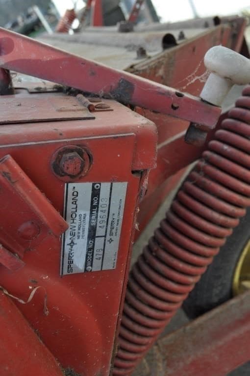 Image of New Holland 478 equipment image 4