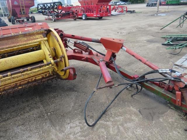 Image of New Holland 479 equipment image 1