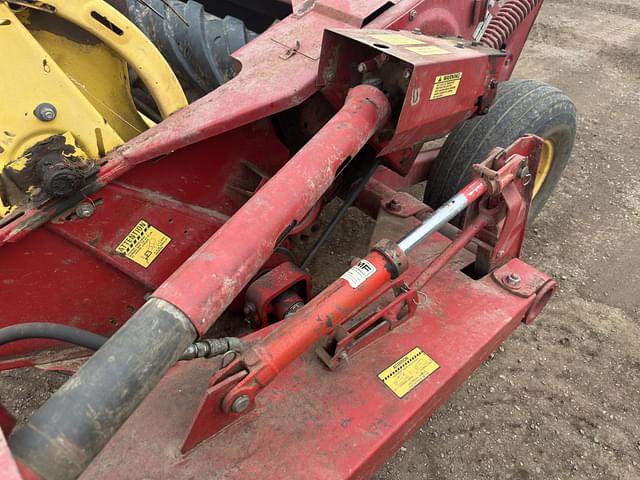 Image of New Holland 479 equipment image 2